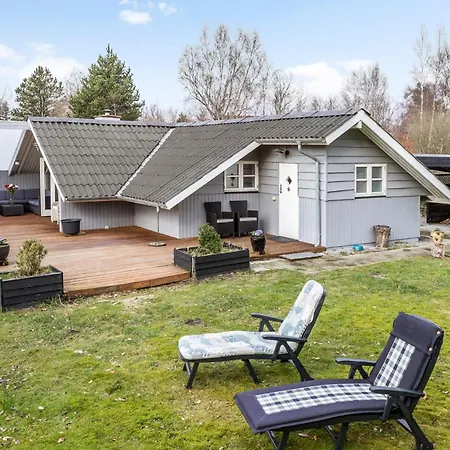 Holiday home 3 Bedroom Lovely In *
